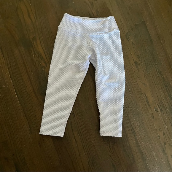 Croco Skin™ Cropped Leggings White - Booty By Brabants - Picture 3 of 5